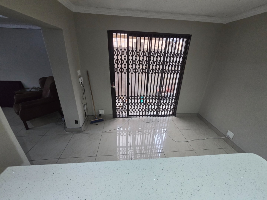 3 Bedroom Property for Sale in Rocklands Western Cape